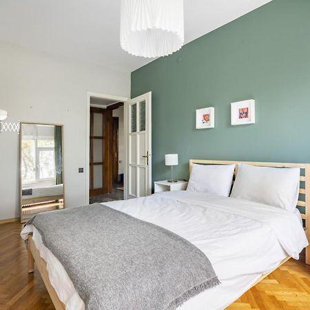 Appartamento Spacious Flat Near Caddebostan Coast Provincia di Provincia di Istanbul Esterno foto