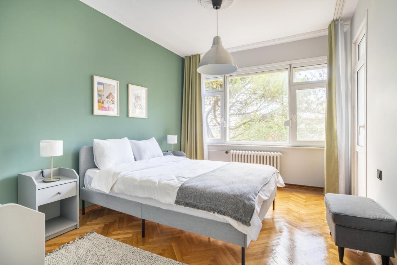 Appartamento Spacious Flat Near Caddebostan Coast Provincia di Provincia di Istanbul Esterno foto