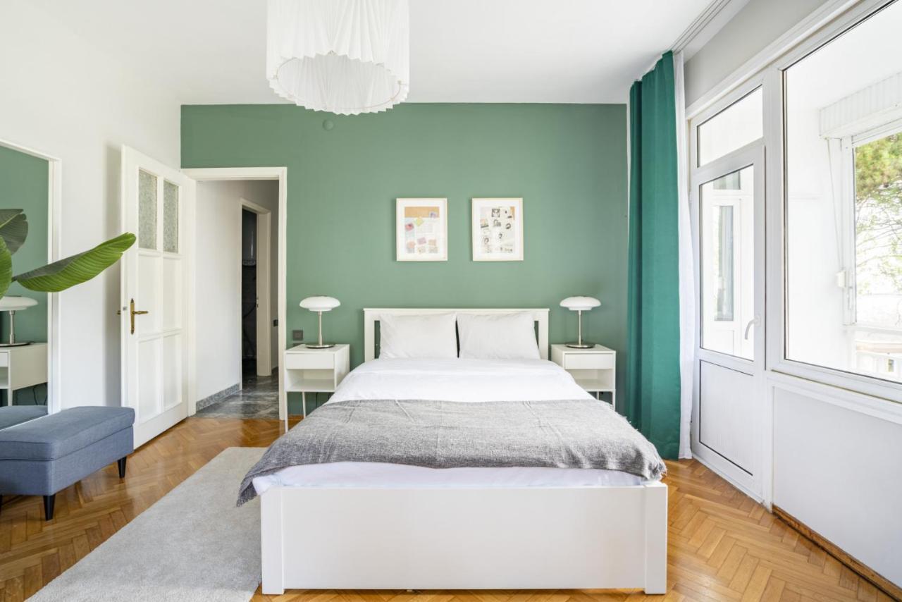 Appartamento Spacious Flat Near Caddebostan Coast Provincia di Provincia di Istanbul Esterno foto