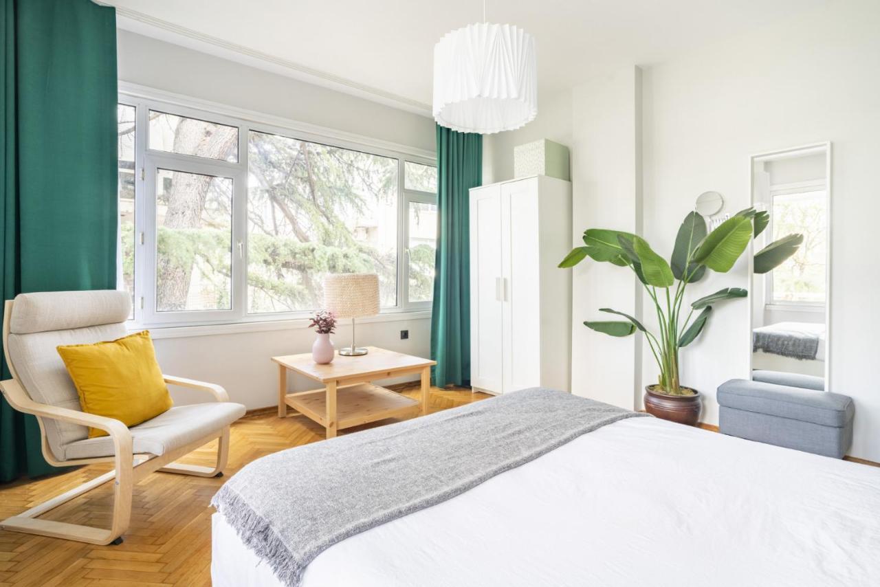 Appartamento Spacious Flat Near Caddebostan Coast Provincia di Provincia di Istanbul Esterno foto